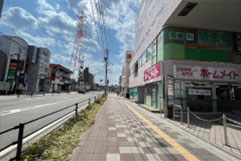 写真：地下鉄鶴舞線・名鉄豊田線「赤池駅」「3出入口」を出た後の突き当り
