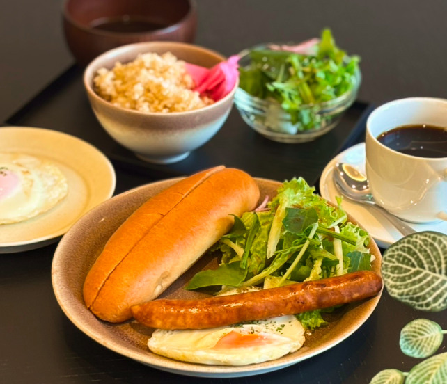 1枚目のスライドへ移動する